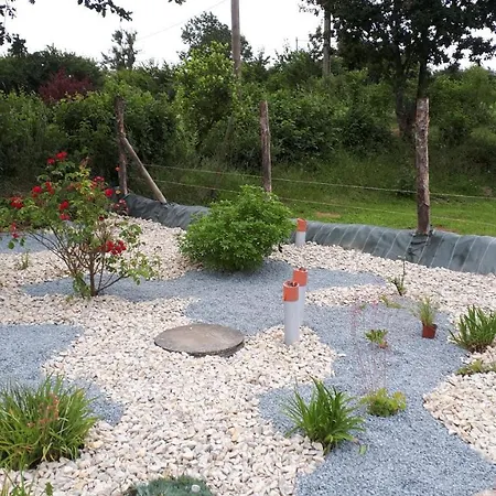 Les Chants Du Crepuscule شقة