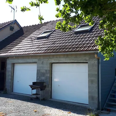 Les Chants Du Crepuscule شقة *