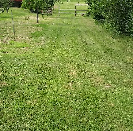 Les Chants Du Crepuscule Marchésieux